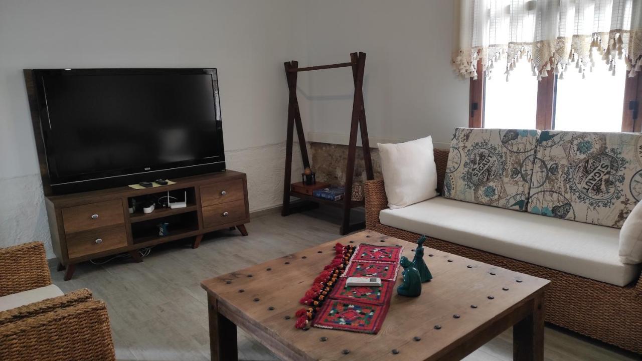 Mystic Guest House Famagusta Famagouste Extérieur photo